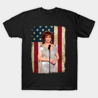 Vintage American Flag Reba McEntire Singer Legend T-Shirt